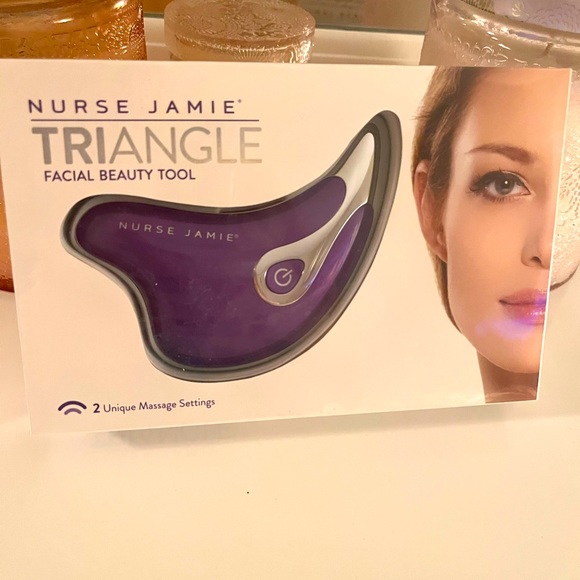 💎NWT Nurse Jamie Triangle Facial Beauty Massage Tool, new in box - Picture 2 of 7